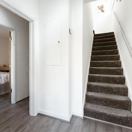 Stepney Green Beds To Stay 24 ลอนดอน ภายนอก รูปภาพ